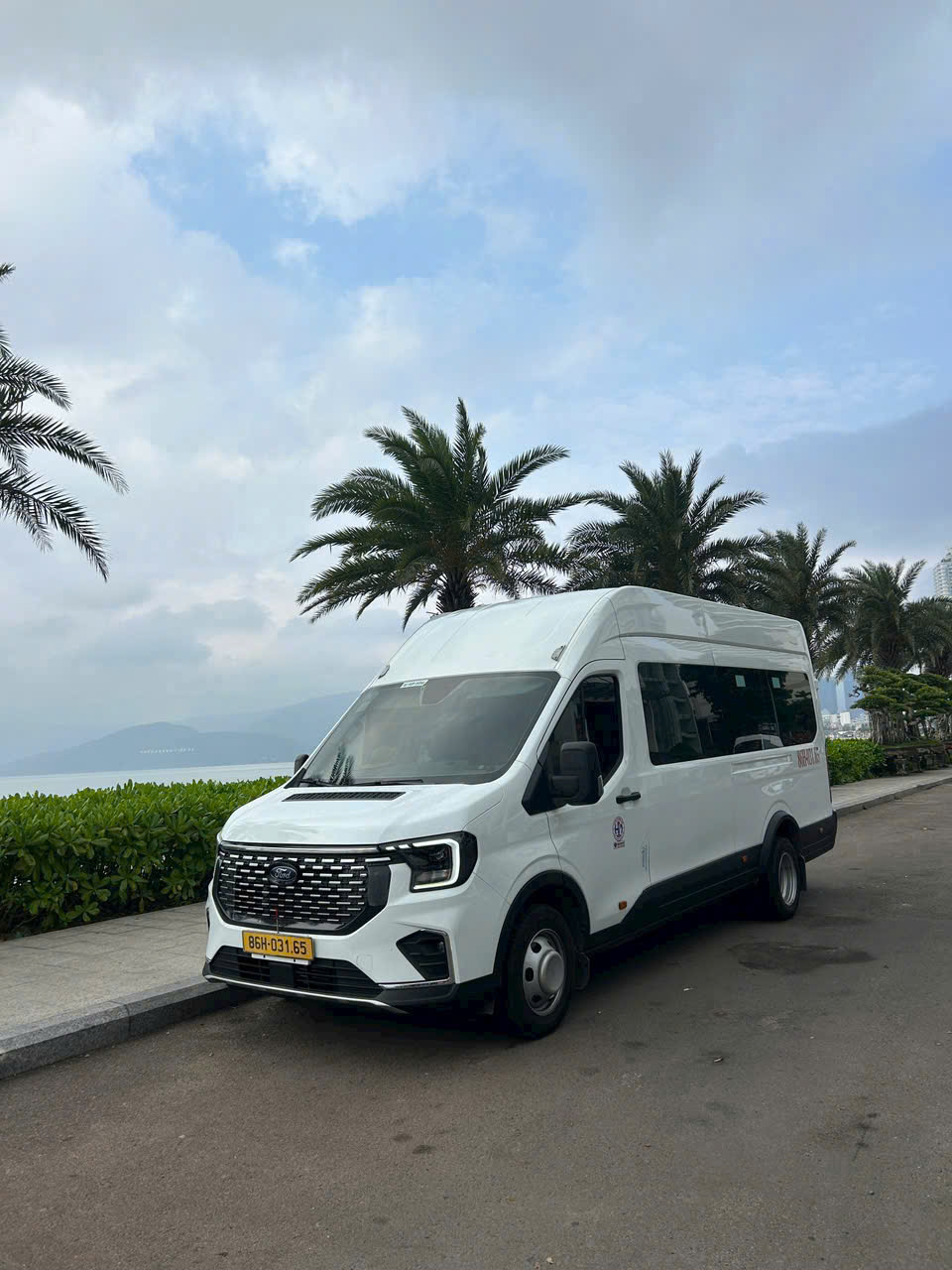 Xe Dragon Travel
